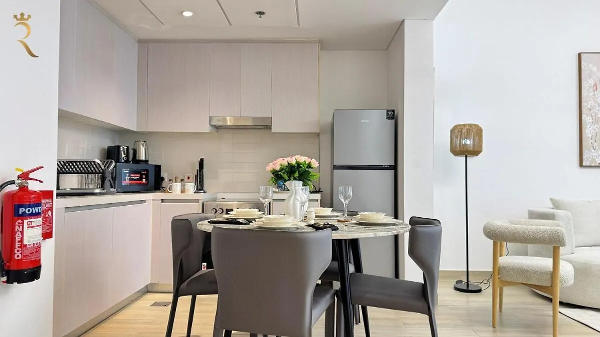 Waters Edge Retreat Cozy 1Br With Private Balcony Apartment Abu Dhabi